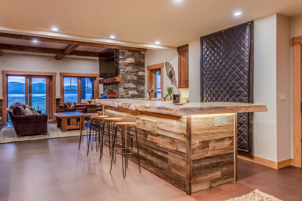 Bar Installation in Nacogdoches