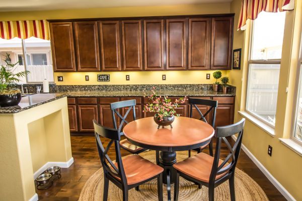 Oak Cabinet Remodeling in Nacogdoches